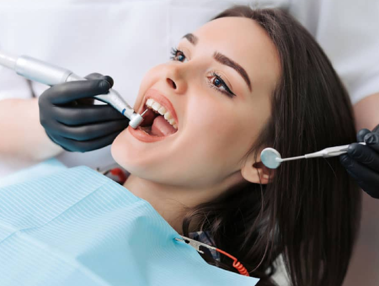 Teeth Whitening vs. Teeth Cleaning: Understanding the Difference